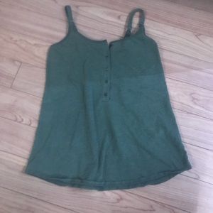 Green Button Tank